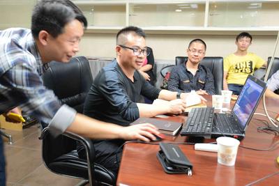 何老师来莞指导工作